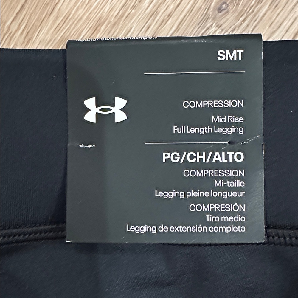 Under Armour Women’s Compression Mid Rise Black Leggings - Picture 4 of 4